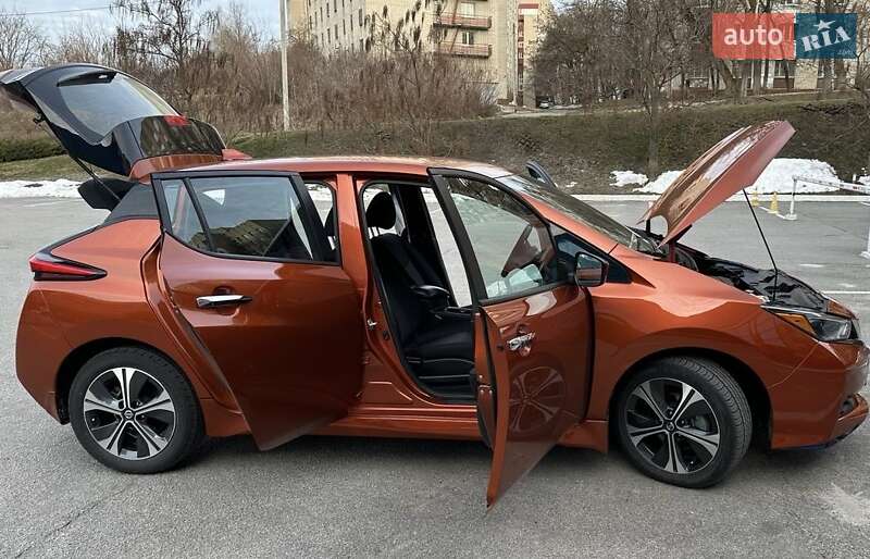 Хэтчбек Nissan Leaf 2021 в Харькове