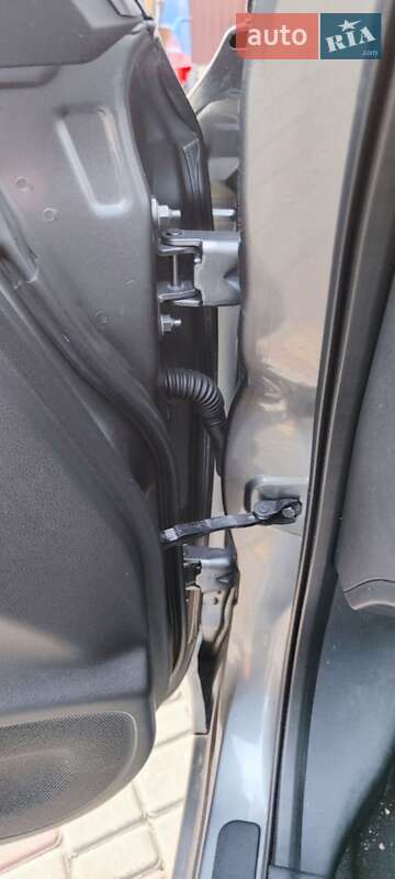 Хетчбек Nissan Leaf 2017 в Одесі фото 8 Хетчбек Nissan Leaf 2017 в Одесі