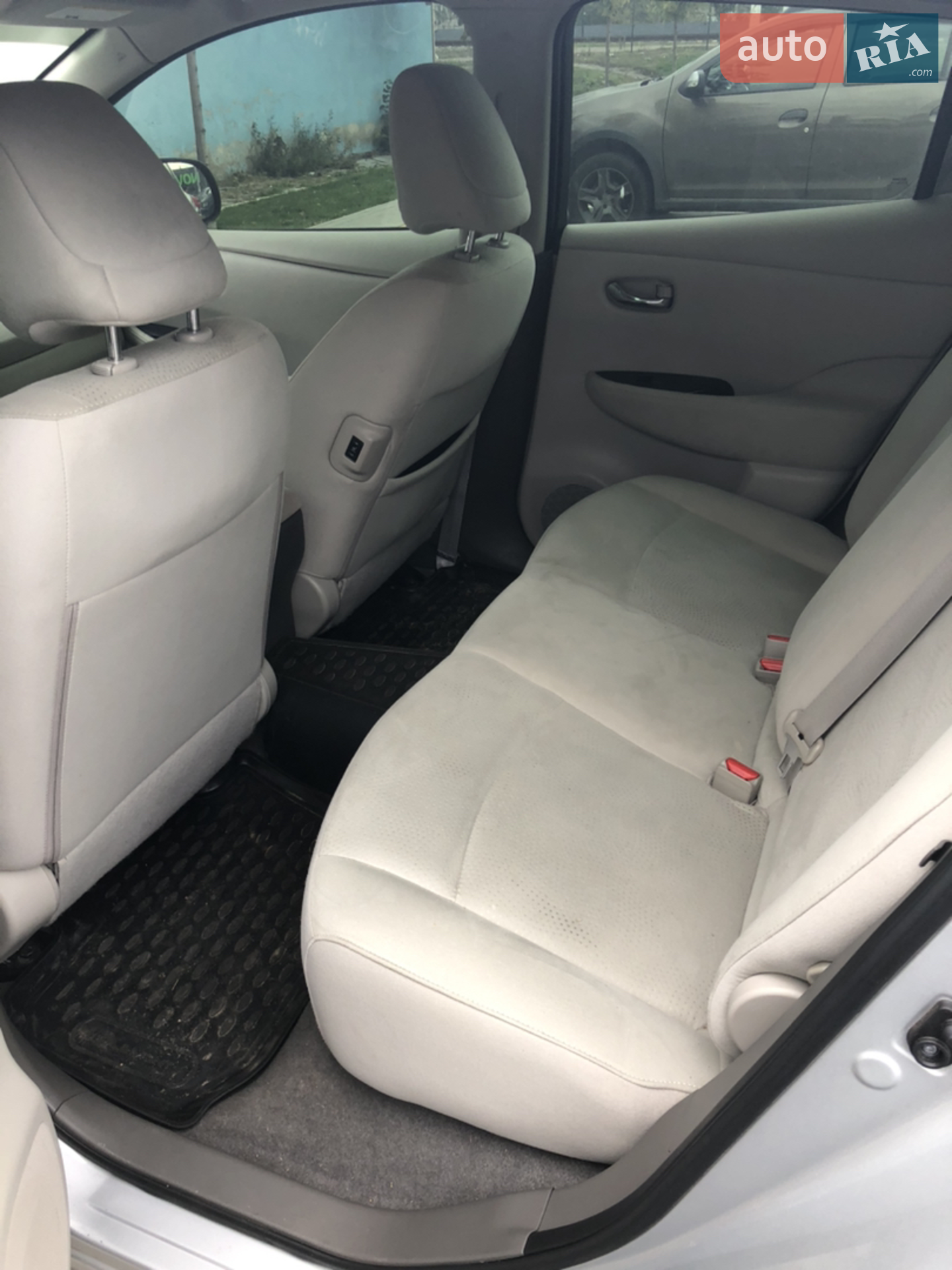 2015 Nissan Leaf - мініатюра 9
