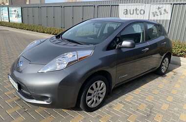 Хэтчбек Nissan Leaf 2015 в Виннице