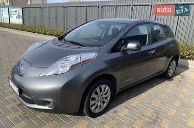 Хэтчбек Nissan Leaf 2015 в Виннице