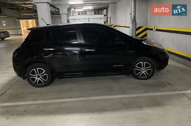 Хетчбек Nissan Leaf 2015 в Кривому Розі