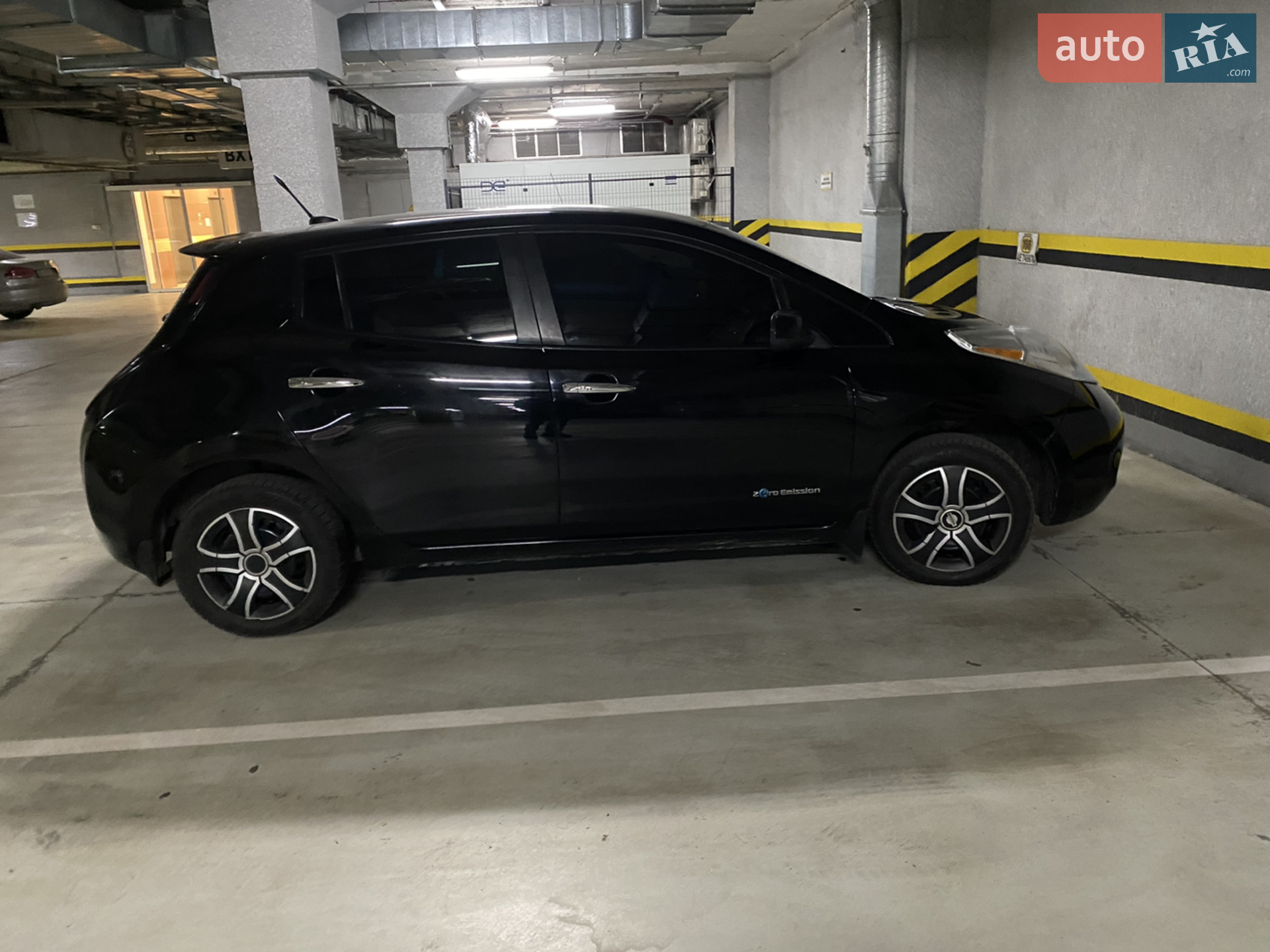 2015 Nissan Leaf - мініатюра 2