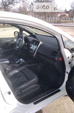 Хэтчбек Nissan Leaf 2013 в Харькове