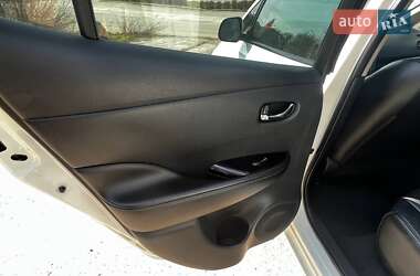Хэтчбек Nissan Leaf 2014 в Запорожье