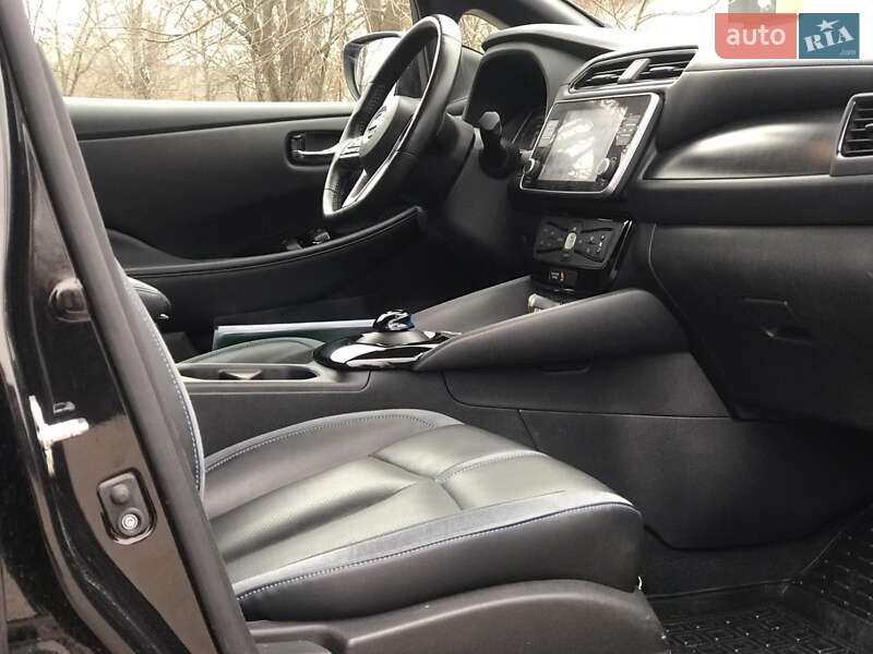 Хэтчбек Nissan Leaf 2020 в Тульчине фото 8 Хэтчбек Nissan Leaf 2020 в Тульчине