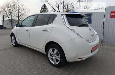 Хэтчбек Nissan Leaf 2016 в Ровно