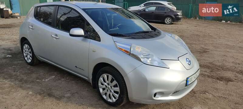Хэтчбек Nissan Leaf 2014 в Харькове