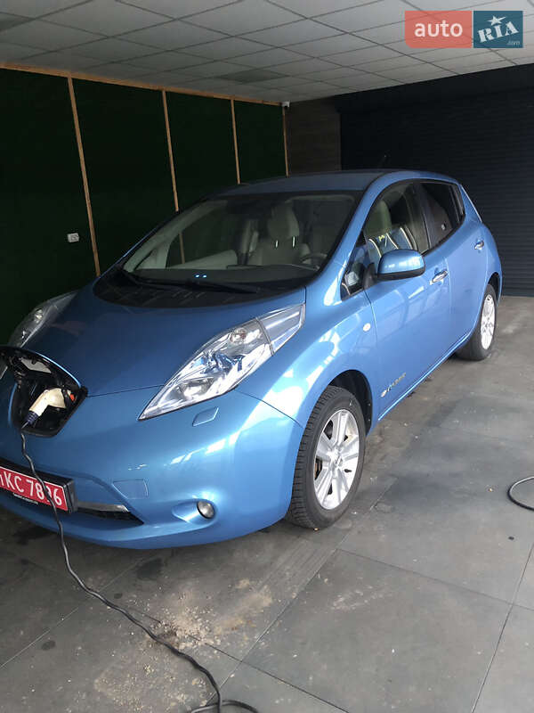 Nissan Leaf 2012