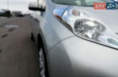 Хэтчбек Nissan Leaf 2015 в Луцке