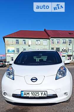 Хэтчбек Nissan Leaf 2015 в Бердичеве