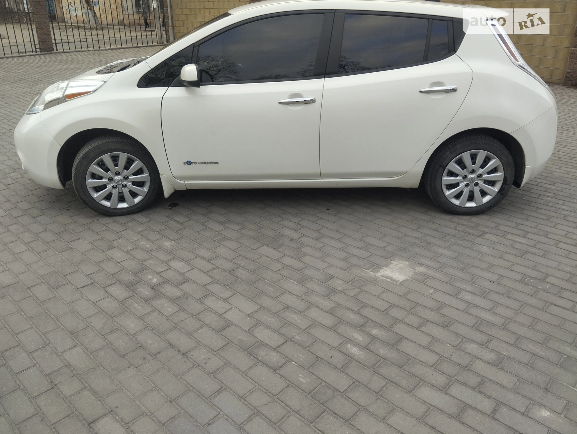 2016 Nissan Leaf - мініатюра 5