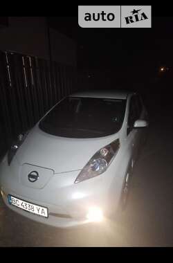 Хетчбек Nissan Leaf 2013 в Львові