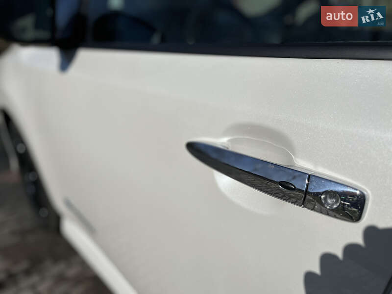 Хетчбек Nissan Leaf 2018 в Луцьку