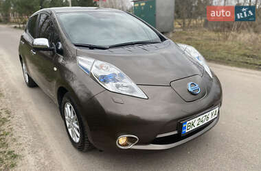 Хетчбек Nissan Leaf 2016 в Рівному