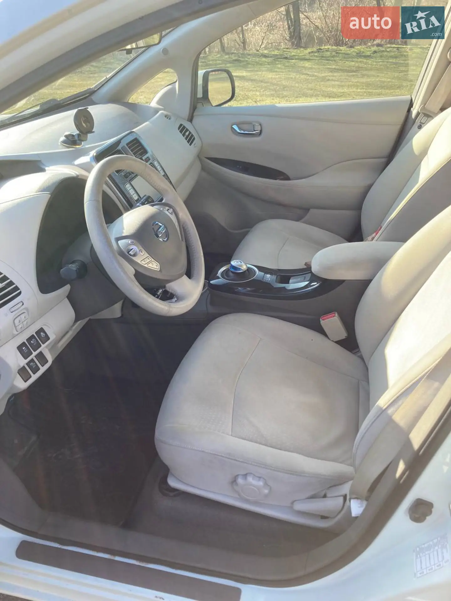 2012 Nissan Leaf - мініатюра 24