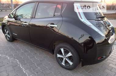 Хэтчбек Nissan Leaf 2013 в Ровно