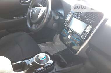 Хетчбек Nissan Leaf 2014 в Черкасах