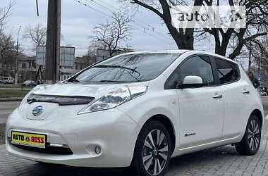 Хэтчбек Nissan Leaf 2014 в Николаеве