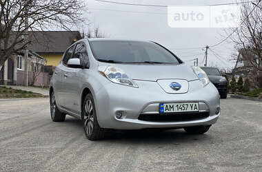 Хетчбек Nissan Leaf 2015 в Житомирі