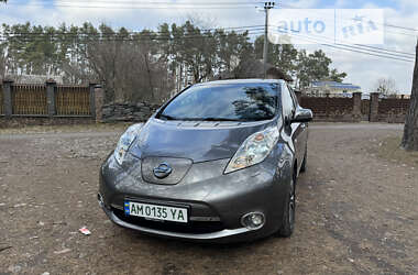 Хетчбек Nissan Leaf 2014 в Житомирі