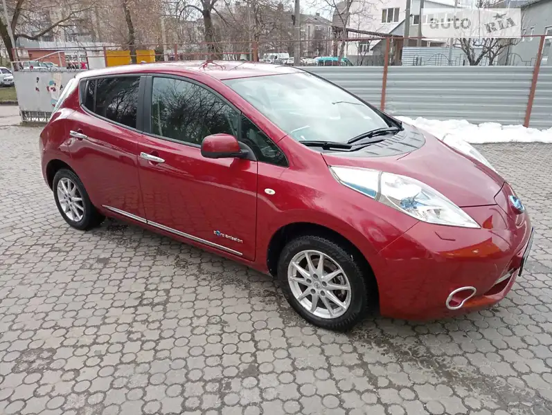 Nissan Leaf 2014