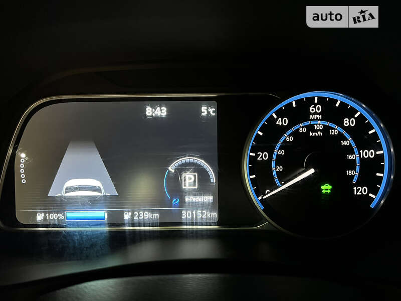 Хэтчбек Nissan Leaf 2022 в Одессе