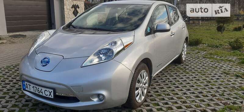 Хетчбек Nissan Leaf 2015 в Івано-Франківську фото 3 Хетчбек Nissan Leaf 2015 в Івано-Франківську