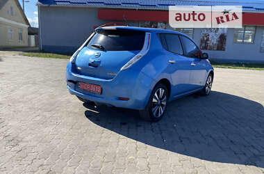 Хетчбек Nissan Leaf 2013 в Бурштині