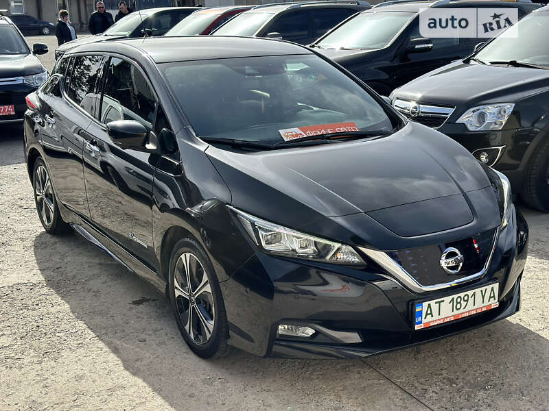 Хэтчбек Nissan Leaf 2019 в Ивано-Франковске