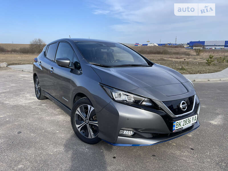 Хэтчбек Nissan Leaf 2020 в Ровно