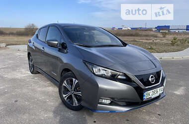 Хэтчбек Nissan Leaf 2020 в Ровно