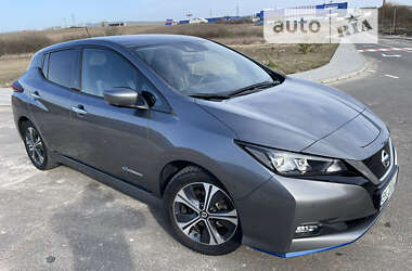 Хэтчбек Nissan Leaf 2020 в Ровно