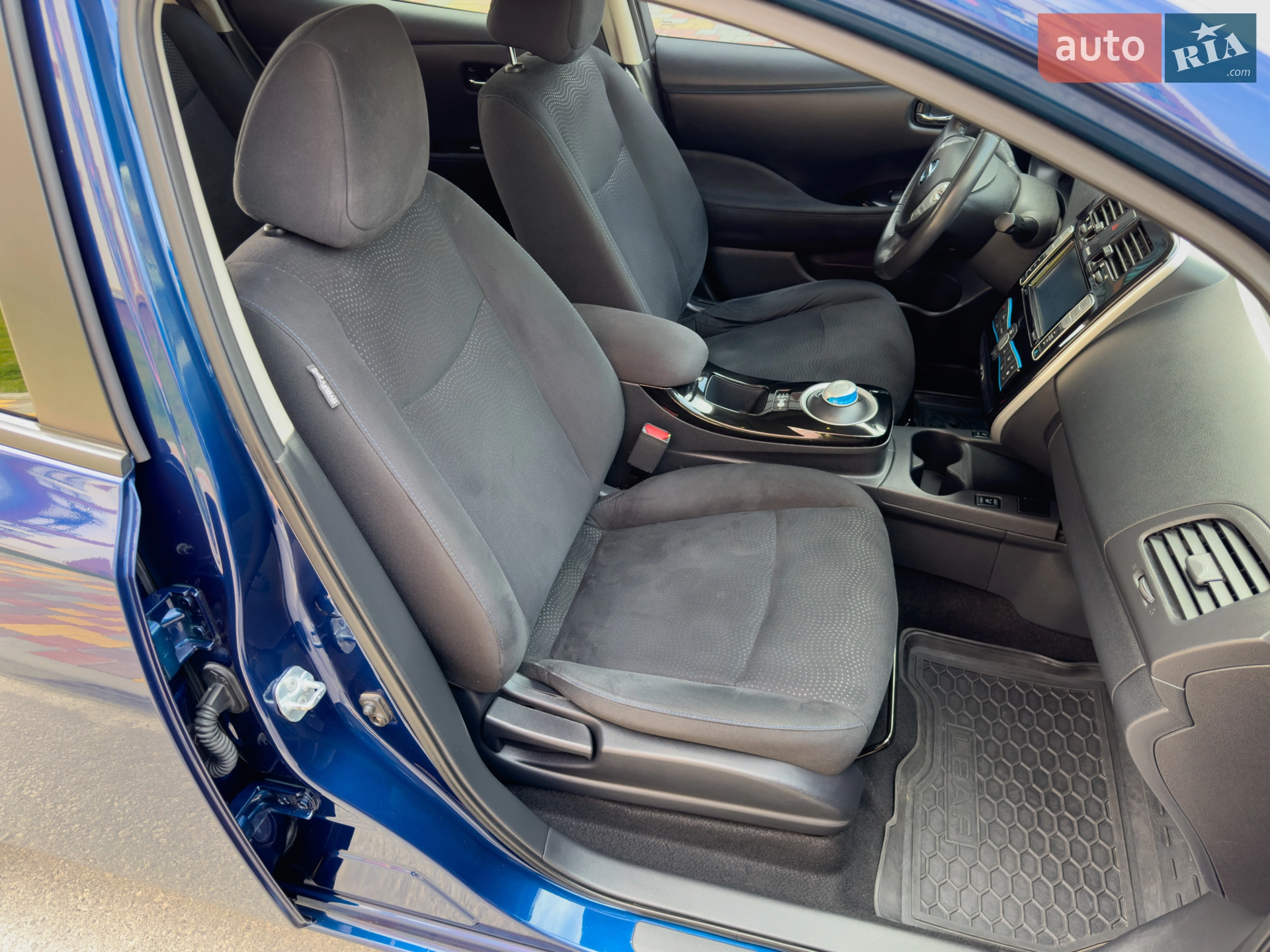 2017 Nissan Leaf - мініатюра 39