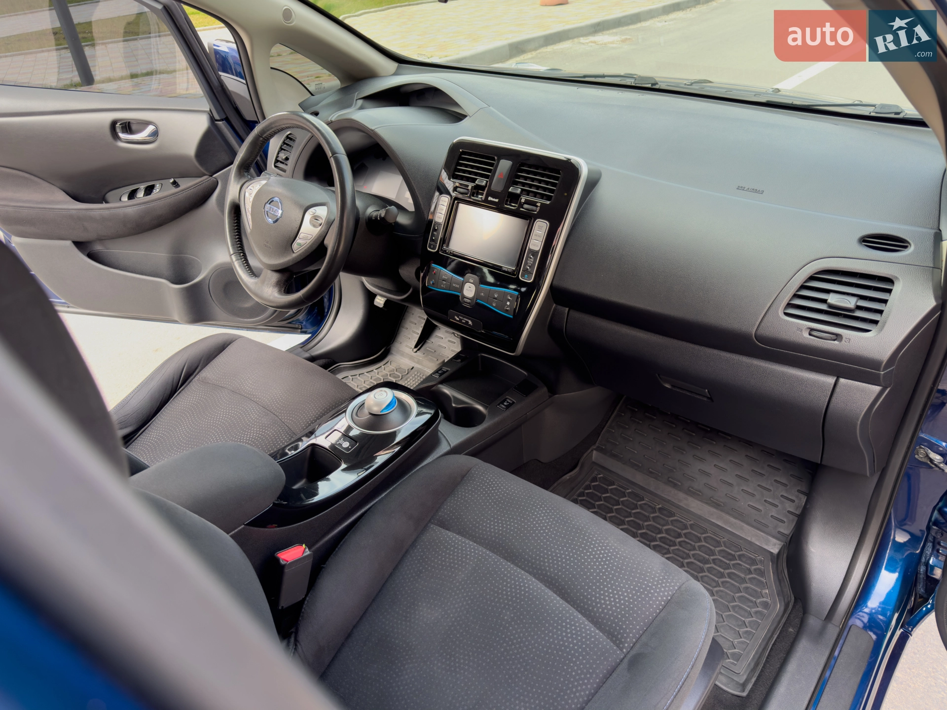 2017 Nissan Leaf - мініатюра 40