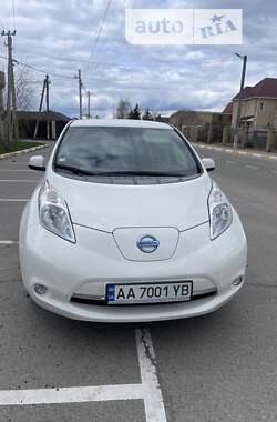 Хетчбек Nissan Leaf 2016 в Києві