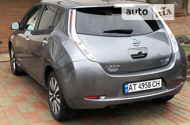 Хетчбек Nissan Leaf 2016 в Івано-Франківську