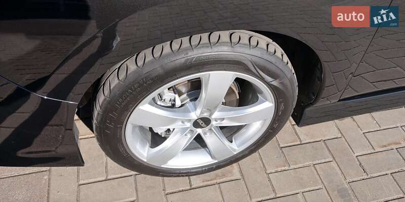 Хэтчбек Nissan Leaf 2020 в Луцке