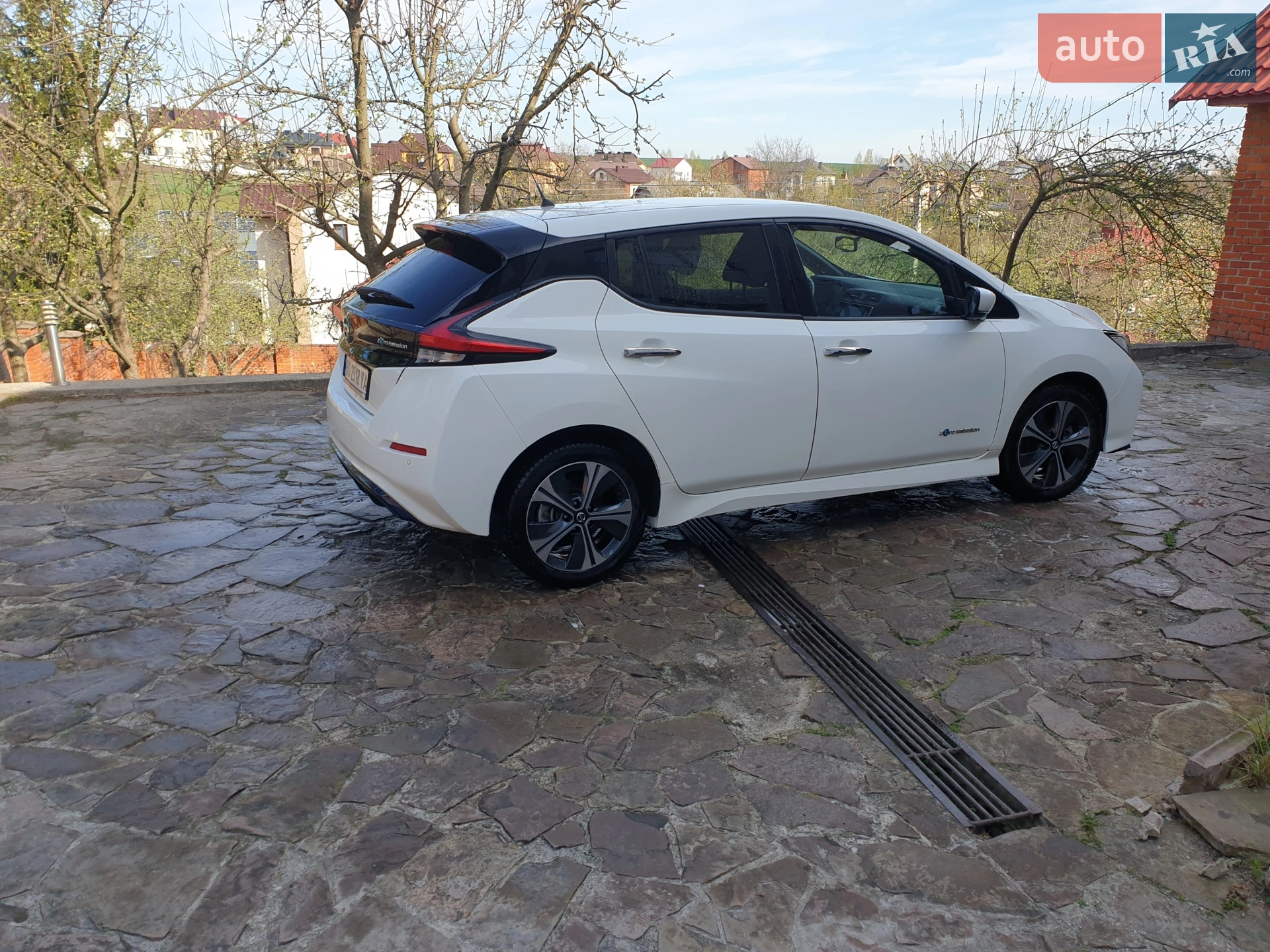 2021 Nissan Leaf - мініатюра 2