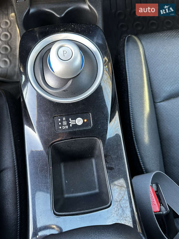 Хэтчбек Nissan Leaf 2013 в Житомире