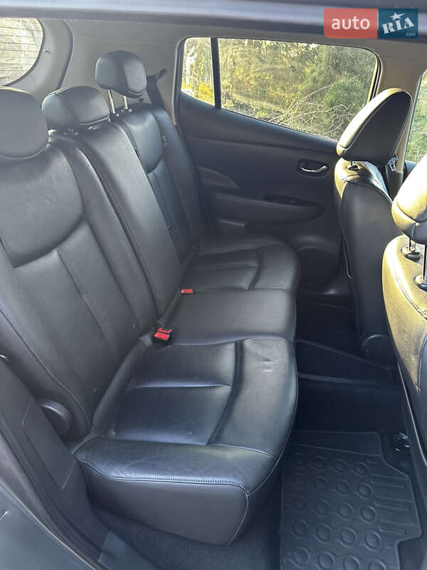 Хэтчбек Nissan Leaf 2013 в Житомире