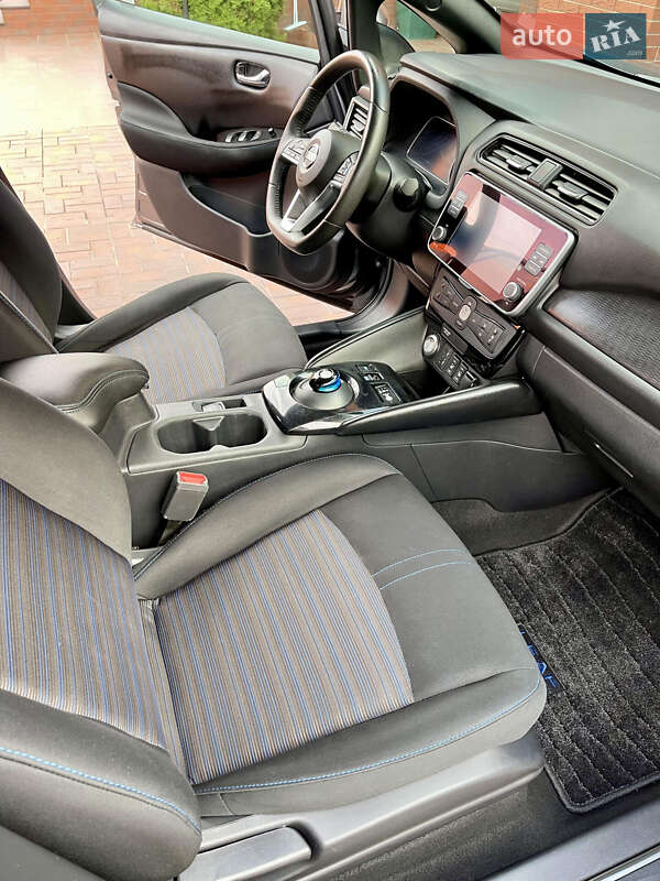 Хэтчбек Nissan Leaf 2020 в Харькове