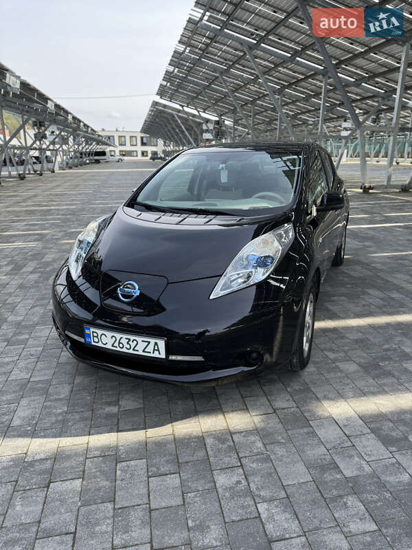 Хетчбек Nissan Leaf 2012 в Львові