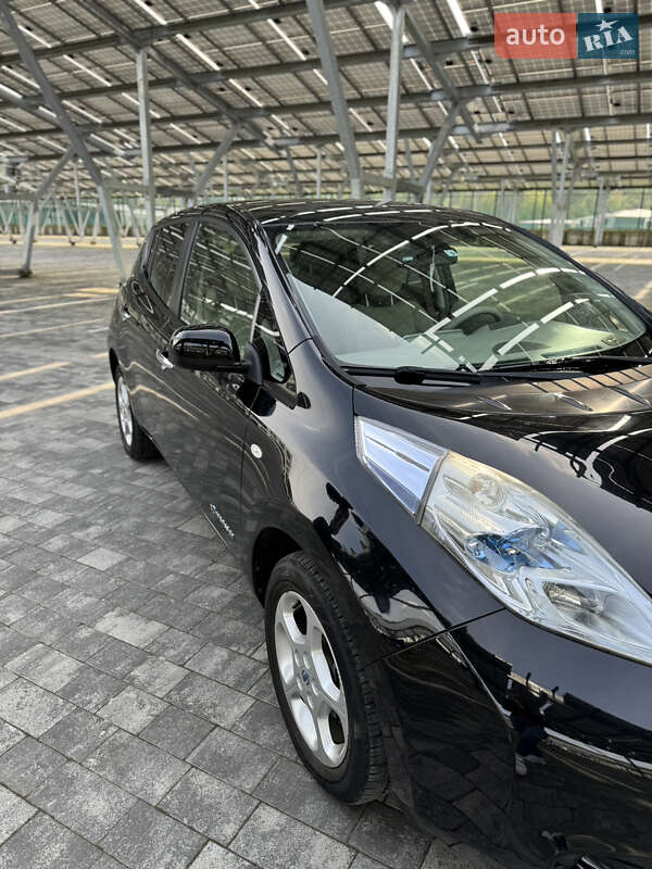 Хетчбек Nissan Leaf 2012 в Львові