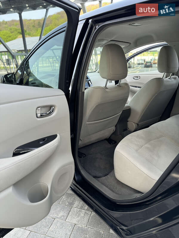 Хетчбек Nissan Leaf 2012 в Львові