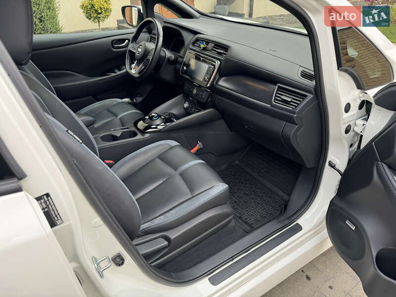 Хэтчбек Nissan Leaf 2019 в Житомире фото 15 Хэтчбек Nissan Leaf 2019 в Житомире