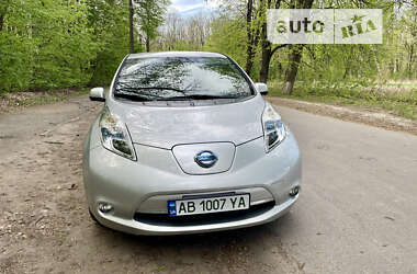 Хетчбек Nissan Leaf 2013 в Вінниці