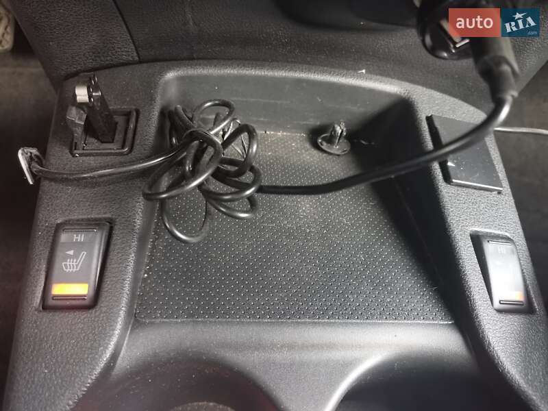 Хэтчбек Nissan Leaf 2016 в Львове