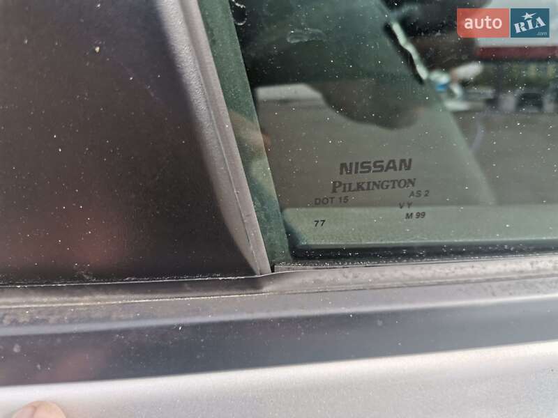 Хэтчбек Nissan Leaf 2016 в Львове