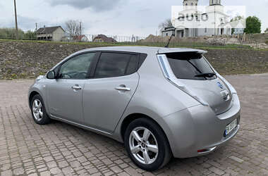 Хетчбек Nissan Leaf 2013 в Рівному